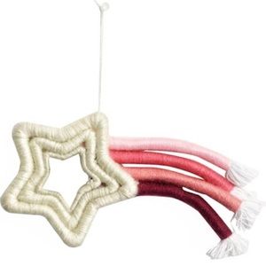 TRINKETREE Rainbow Macramé Wall Art